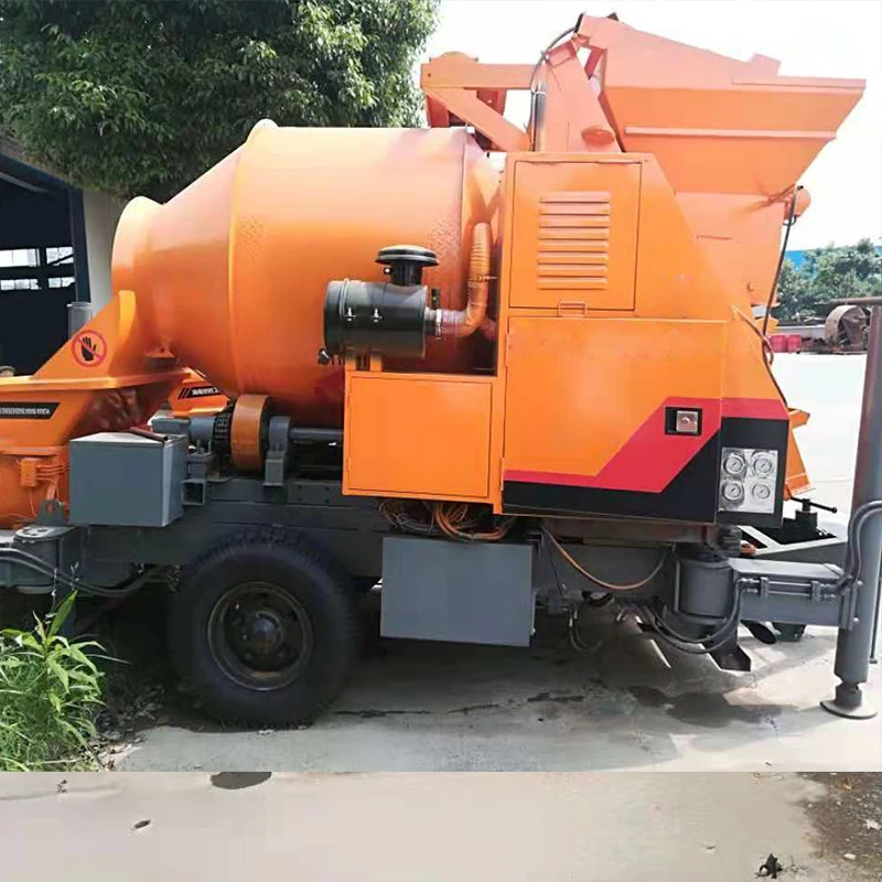 Trailer mobile concrete pump with mixer