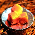 100% Natural Coconut Shell Charcoal Briquette