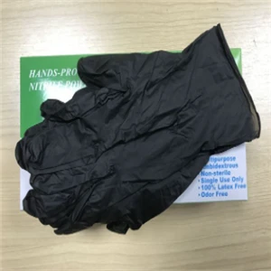 Disposable powder free vinyl gloves