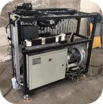 Mushroom stick automatic bagging machine