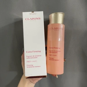 CLARINS Extra-Firming Firming Treatment Essence 200ml