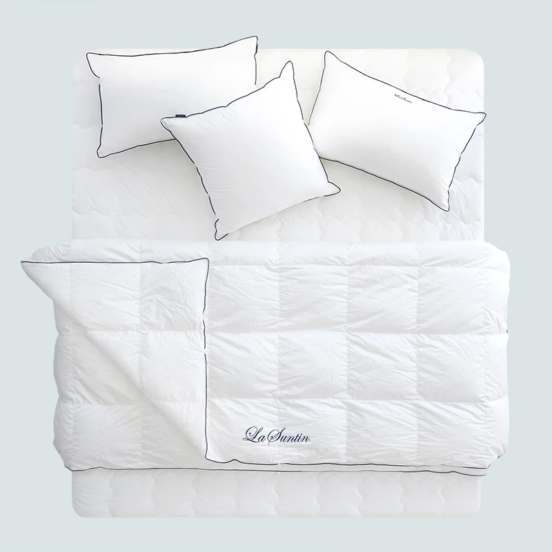 Custom White 100% Cotton Fabric Microfiber Filling Hotel Quilt