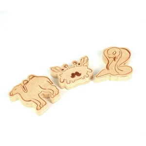 Fun wooden crafts toys for children can be customized wooden animal shape is high quality animal wooden toys