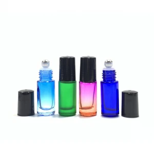 Hengjian 5ml luxury colored glass roller bottle cosmetic perfume roll on ball essential oil bottle with black plastic cap