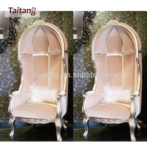 Hotel luxury golden Dining throne chair