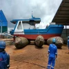 Marine supplies ship launching landing airbags