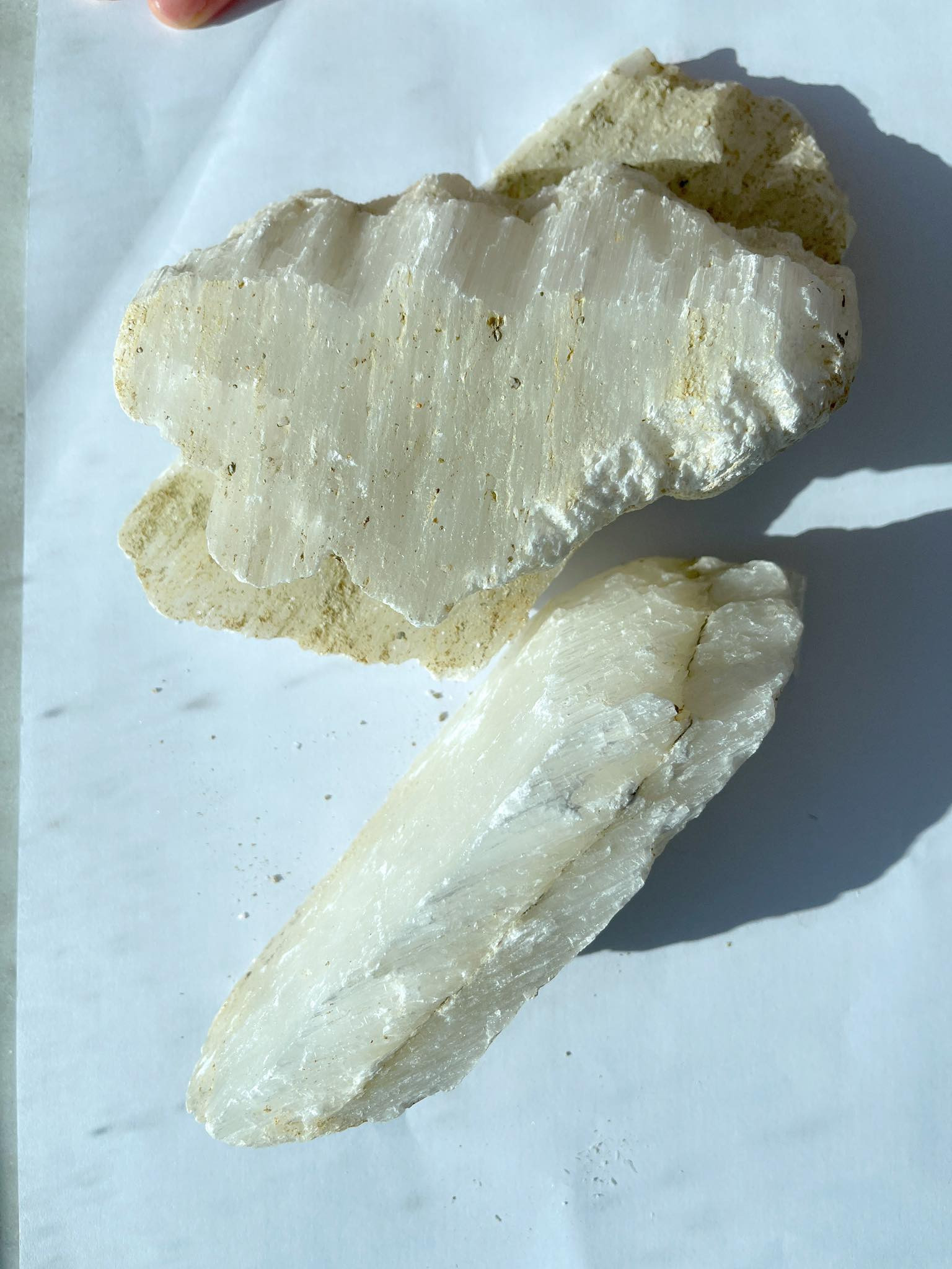 Buy Mongolia Professional Factory Plaster Stone Industrial Gypsum Rock ...