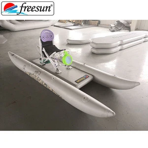 Buy New Product Freesun Inflatable Pontoon Mini Foldable Fishing Boat For  Fishing from Weihai Ruiyang Boat Development Co., Ltd., China