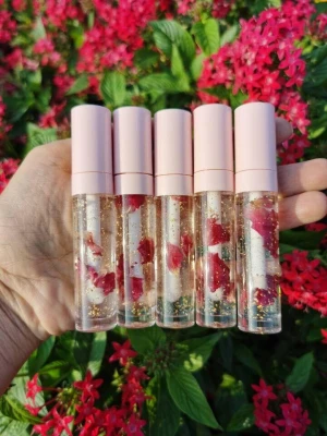Private Label Matte Natural Long Lasting Base Custom Makeup High Quality Nude Pigment Color Pink Wholesale Lip Gloss