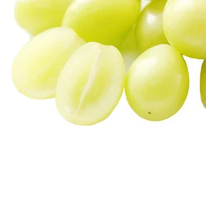 Shine Muscat Fresh Green Seedless Grapes In Japan
