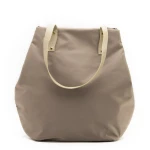 The latest fashionable and generous leather nylon single-shoulder bag of 2018
