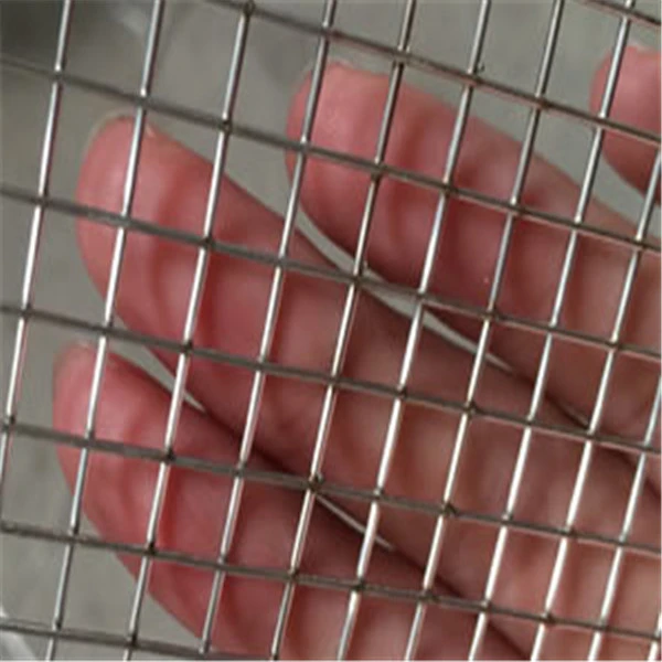 Welded Wire Mesh Panels / Low Carbon Steel Concrete Reinforcing Mesh for Construction
