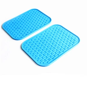 Wholesale Customized Printing Kitchen Thick Silicone Heat Proof Dish Table Pad Anti Slip Car Silicone Dish Drying Insulation Mat