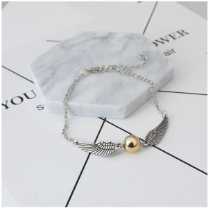 Wholesalers Harry-potter cosplay Golden Snitch necklace for halloween