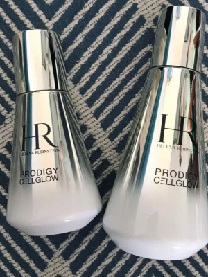 HR（Helena） Rubinstein PRODIGY CELL GLOW concentrate
