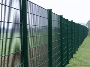 358 Mesh Fences