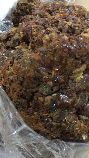 Raw Propolis