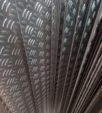 3003H24 aluminum checkered plate sheet used in truck producing industry
