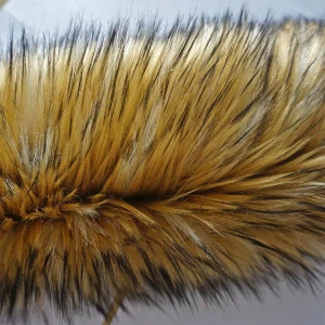 Best-selling knitted soft plush fabric faux fur fabric raccoon fur pelt for garment collars