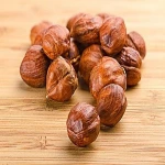 Blanched Hazelnuts/ Hazelnuts Inshell & Kernels/ Organic Hazel Nuts