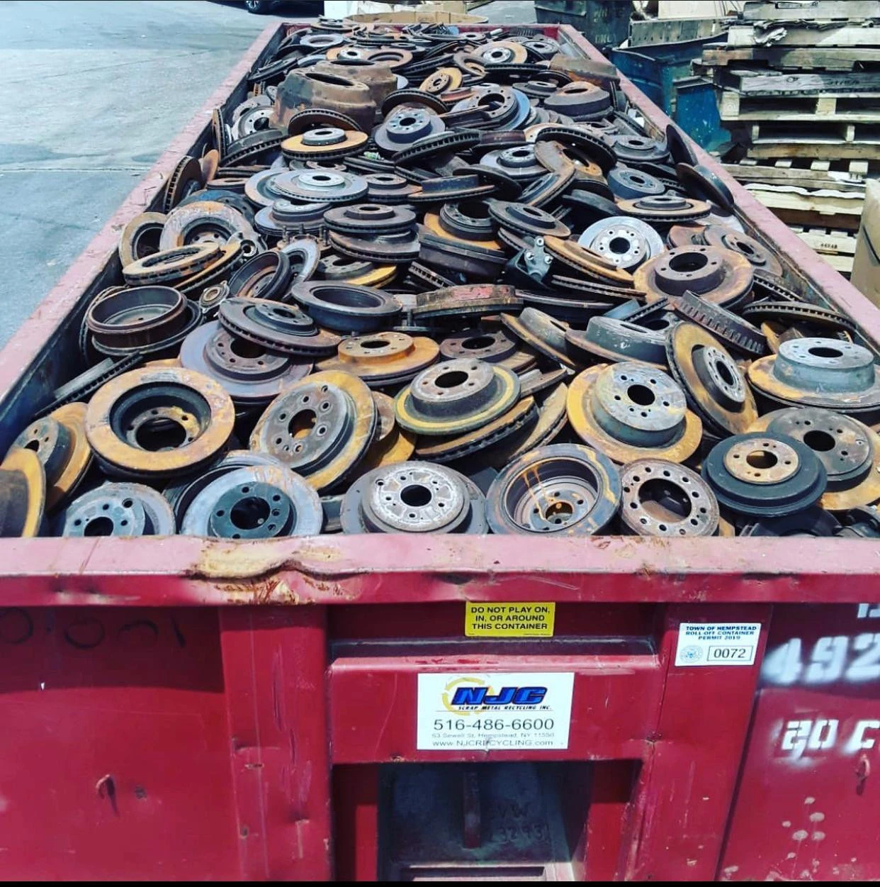 Quality Cast Iron Scrap, Metal Scrap, HMS1, HMS2 Scrap in Bulk For Sale