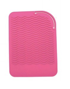 Hair tools curling iron holder Heat Resistant Silicone Travel Mat for Curling Irons and Flat Irons mat Anti-heat Pad for Curling