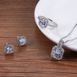 HPXmas Charm Square Zircon Woman Necklace Earrings and Ring Jewelry Sets Party Anniversary Gift Jewellery Set Girls Jewelry