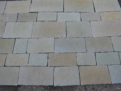 Indian Tandur Yellow Limestone Tumbled Pavers Outdoor Garden Patio Paving Slabs French Pattern Tiles Roman Pattern Flooring