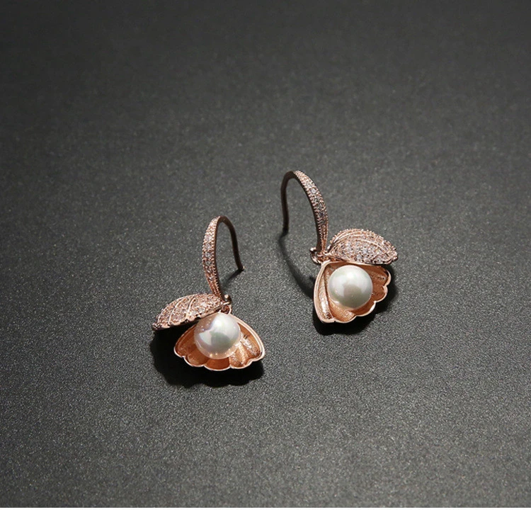 Korean Custom exclusive Yiwu shell pearl with diamond new earrings