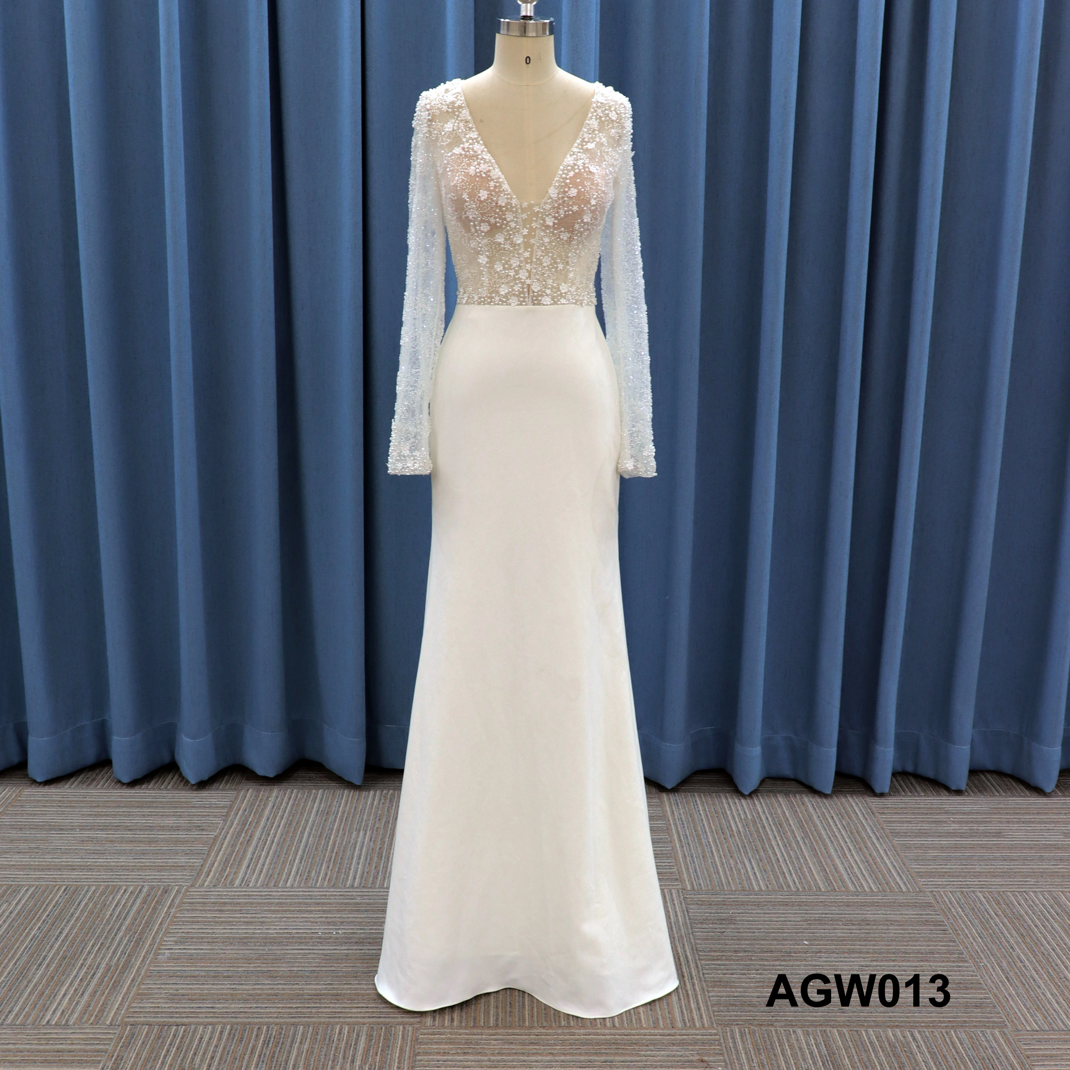 long sleeve V neck  lace wedding dress beading 3 D flower lace bridal dress