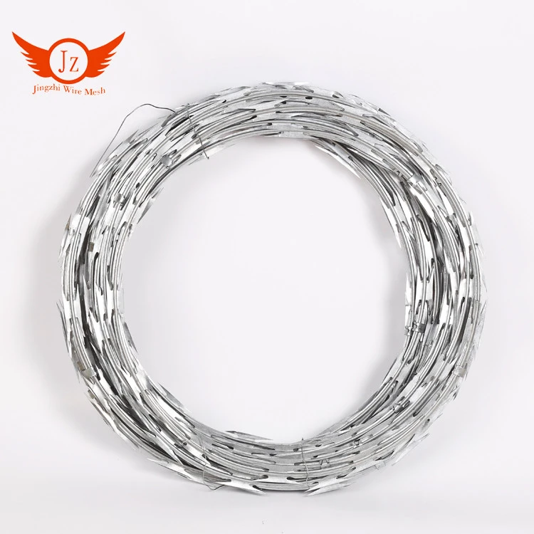 Low price concertina hot dipped Galvanized BTO-22 Concertina Razor Barbed Wire Fence Per Roll In South Africa