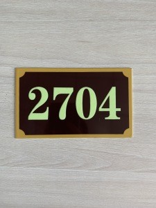 Plastic photoluminescent house number signs/door plates
