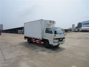 Saudi arabia refrigerated truck meat delivery freezer truck 6-8 tons diesel thermo king refrigerator truck