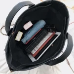 Wholesale 2024 Beach Bag Tote Women Shoulder Bag Tote Quilted Handbag Canvas Tote Bag With Chain