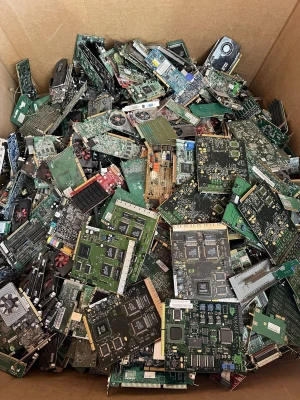 Electronic Scrap Kenya – CPUs, Boards & Mixed E-Waste