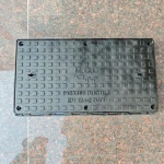 Cast iron square manhole cover