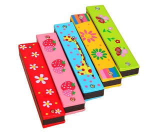Amazon hot sale Wooden cartoon 16 hole double row harmonica children&#39;s wooden toy for kids musical instrument toys