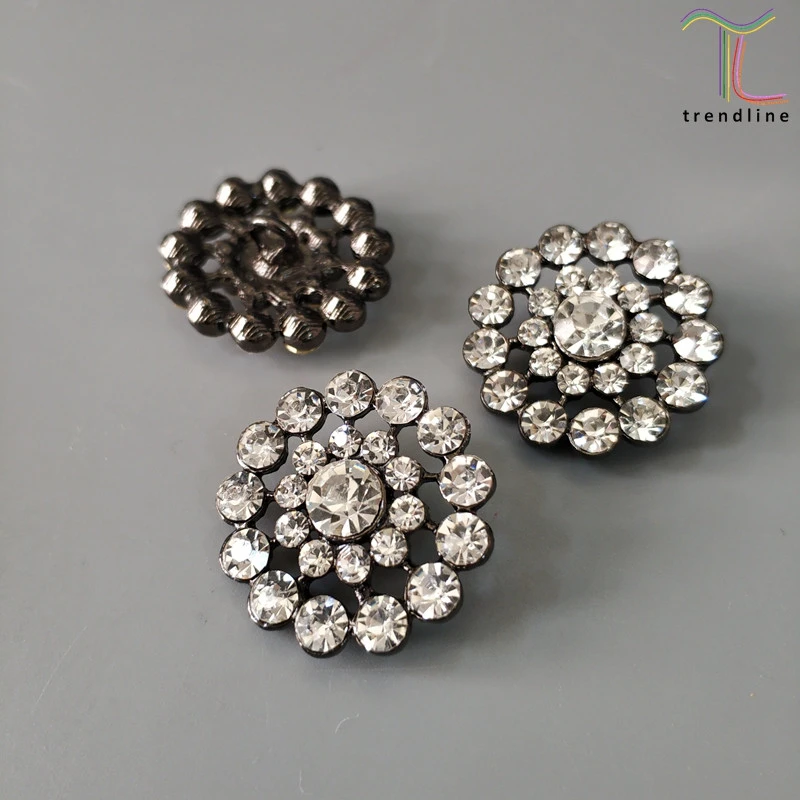 Custom flower diamante crystal rhinestone buttons for clothes