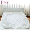 Fashion Design Bed Hotel Household Bed Hospital Mattress Protector Cover