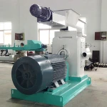 High efficiency 2 ton per hour ring die wood pellet mill