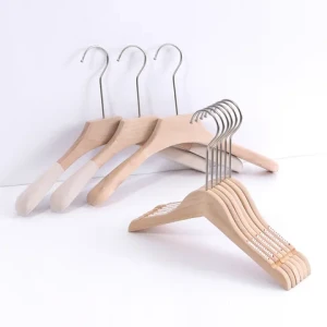 JINSHENG Eco-friendly bulk new small size durable mixed natural wood baby kids clothes hangers for closet