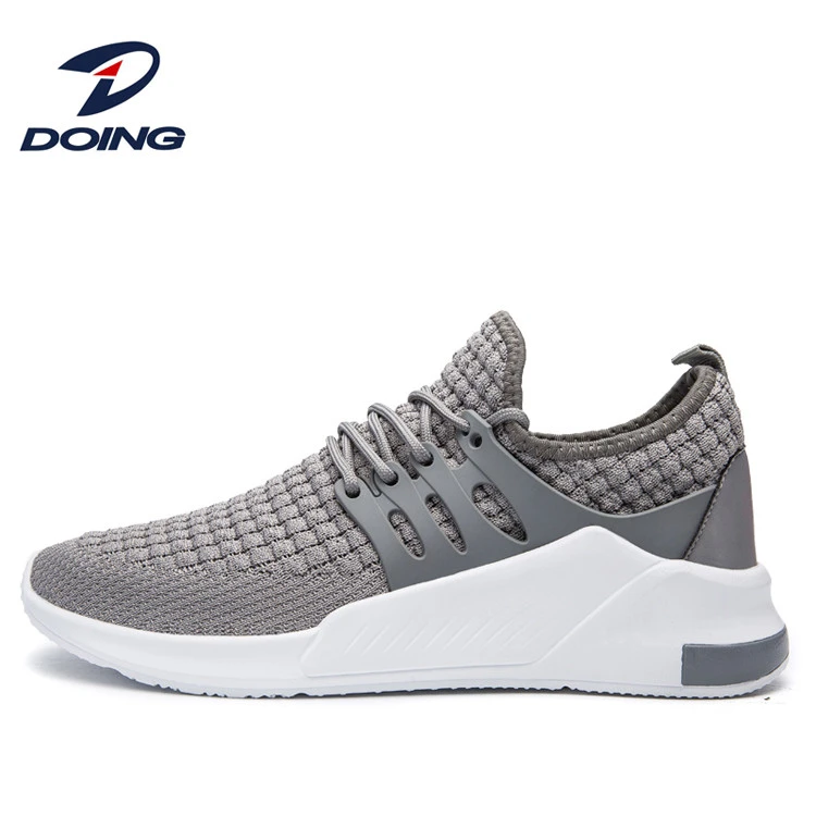 Latest breathable Flexible Fashion Rubber Sole Men Running Shoes