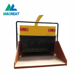 MACREAT high quality mobile wood chipper tree branches crusher machine in forest LDBC1000