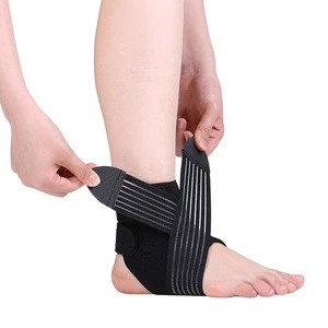 Meetee BAC-115 Black Sport Protector Football Ankle Support