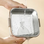 Multi-function Square Cute storage box Buckle design leak-proof Detachable structure for easy cleaning