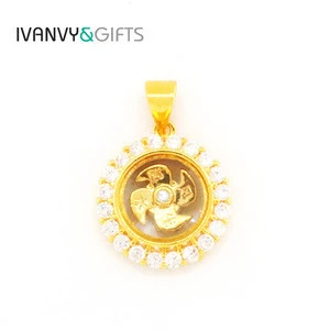 Stylish and exquisite gold and diamond windmill round pendant necklaces jewelry