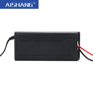 Wholesale 12v Black Plastic 10A OEM Smart quick universal car solar mini power Battery Charger