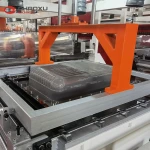 Plastic Vacuum Forming Machine for Thermal Luggage Molding