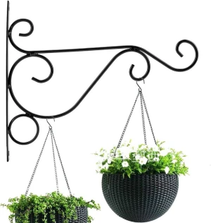 Factory direct bird feeder lantern wind chimes flower basket hanging frame iron plant hanging frame