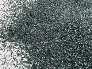 green silicon carbide grit